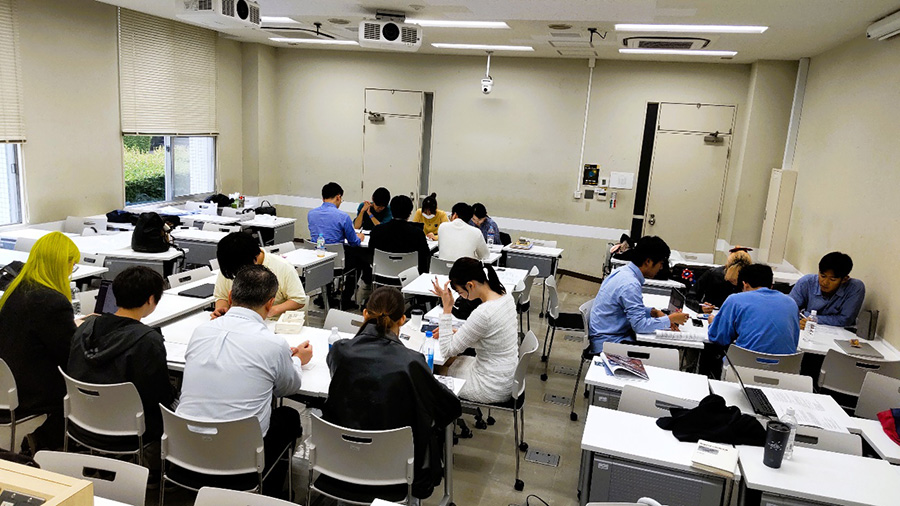 中島室長が慶應義塾大学にて「戦後安全保障政策の形成」について講義