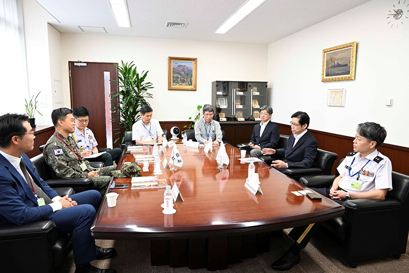 韓国陸軍・韓国国防研究院（ＫＩＤＡ）訪問団の来訪