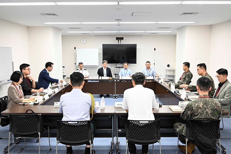 韓国陸軍・韓国国防研究院（ＫＩＤＡ）訪問団の来訪