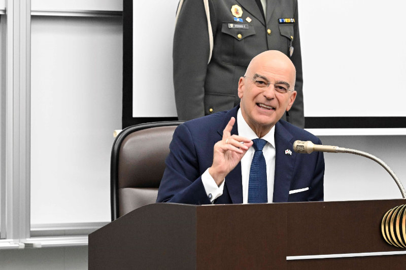 ギリシャ国防大臣の来訪