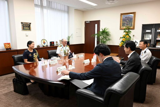 駐日豪州大使館付離着任国防武官の来訪