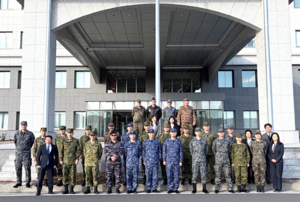 海上自衛隊自衛艦隊司令部