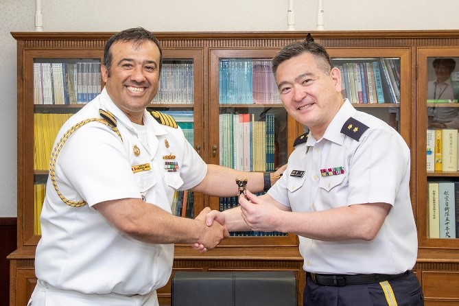 Courtesy Call from Defense Attaché to the Embassy of the Republic of Peru in Japan