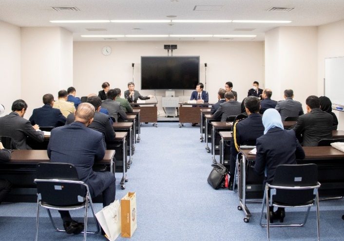 Round-Table Discussion with the Delegation of the UAE National Defence College