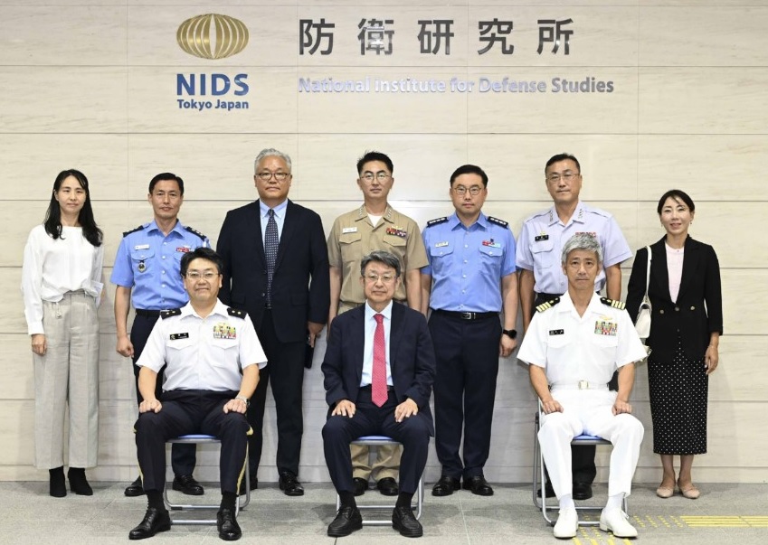 Visit by the delegation from the security course in Korea National Defense University (KNDU).