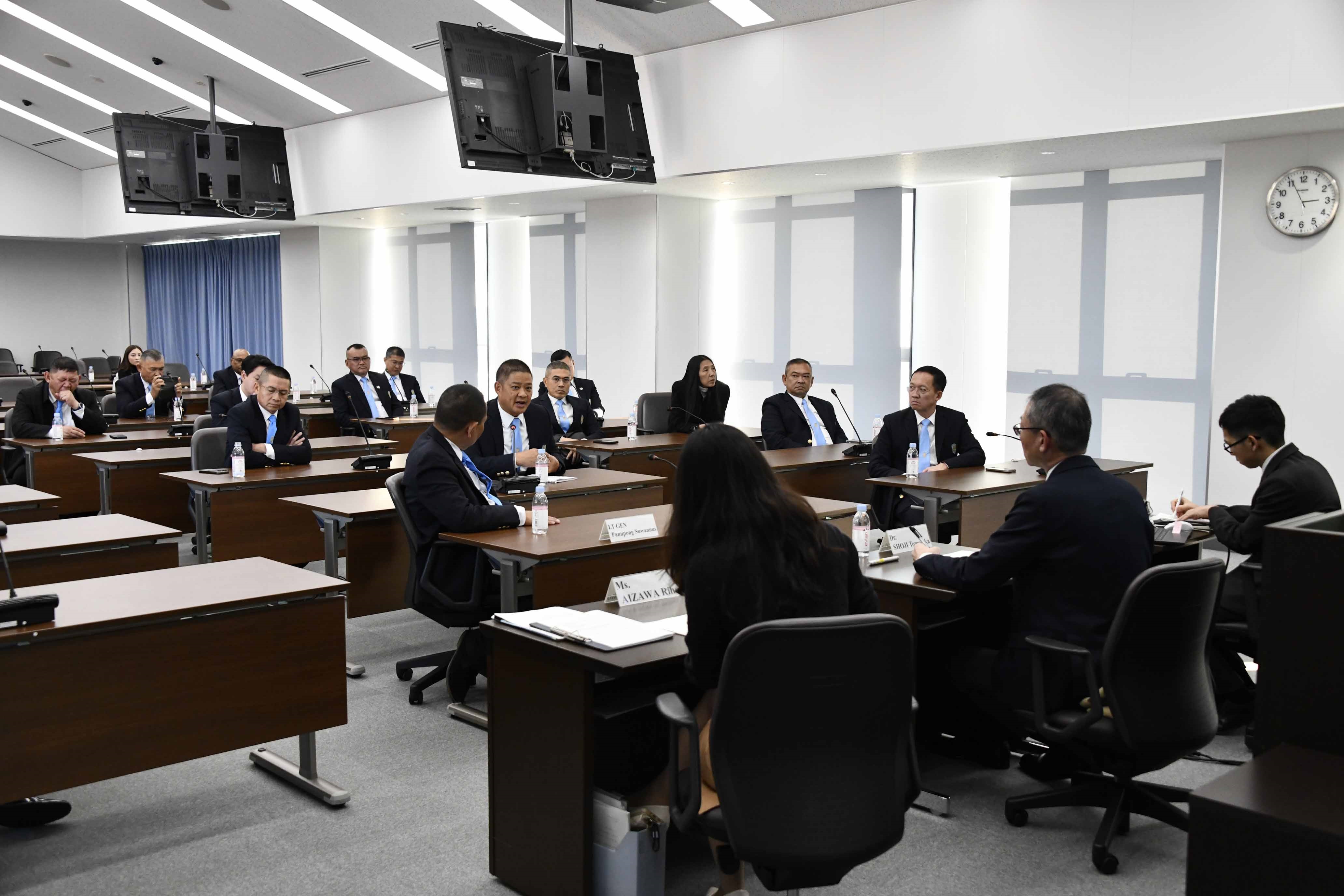Visit by the delegation from the National Defence College of Thailand.