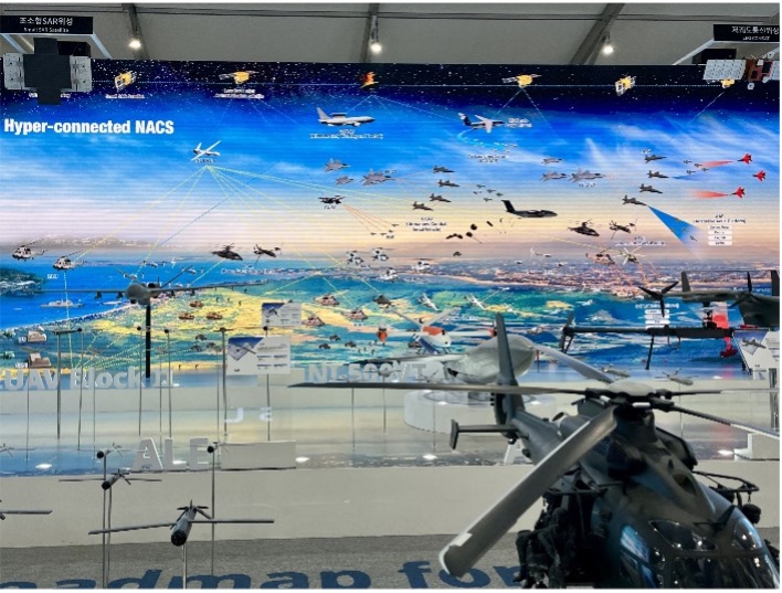 【写真1】たたかい方のコンセプトをベースとした展示