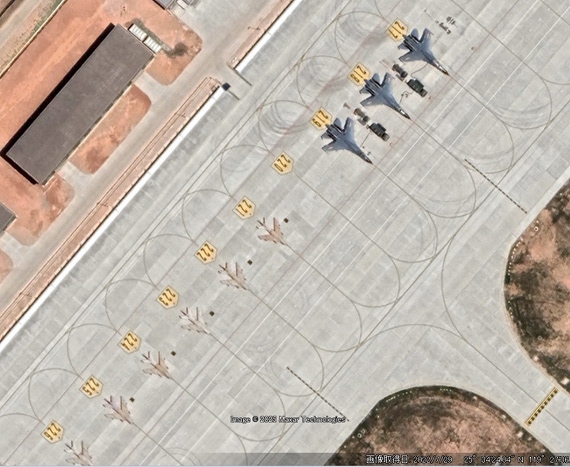 図2-2：龍田飛行場のエプロン地区拡大写真